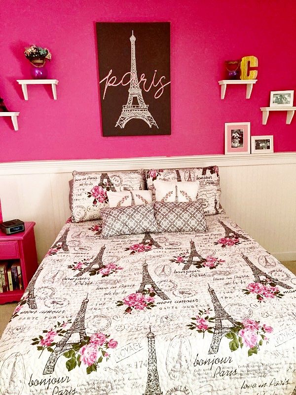 claire's bedroom